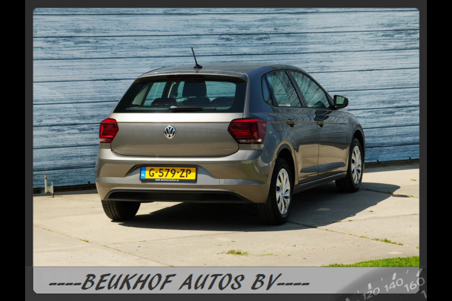 Volkswagen Polo 1.0 TSI Business Parkeersensor Navi Carplay