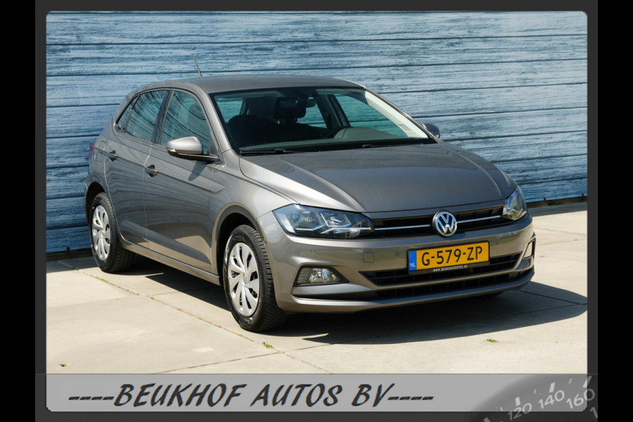 Volkswagen Polo 1.0 TSI Business Parkeersensor Navi Carplay