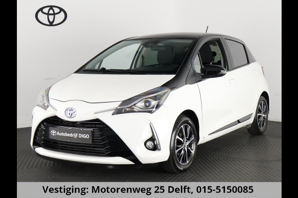 Toyota Yaris 1.5 HYBRID DESIGN SPORT BI-TONE AUTOMAAT CLOUD NAVIGATIE. BIJNA 2020.CAMERA. GARANTIE TOT 2030
