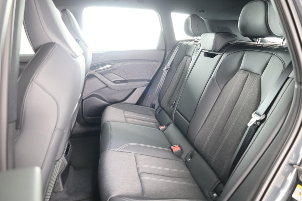 Audi Q6 S edition performance 100 kWh adaptive air suspension, oled achterlichten