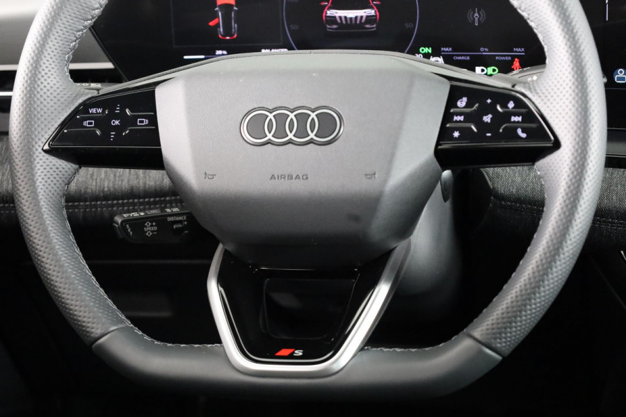 Audi Q6 S edition performance 100 kWh adaptive air suspension, oled achterlichten