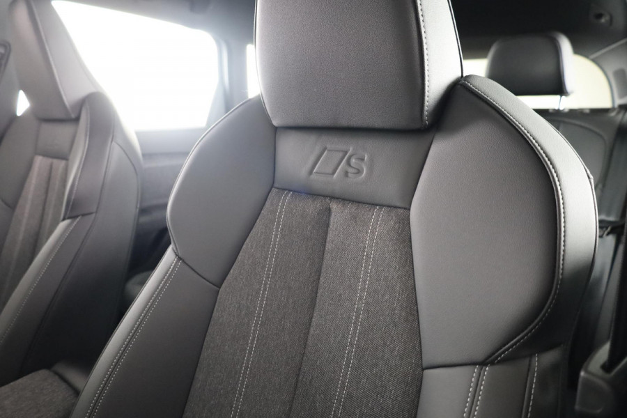 Audi Q6 S edition performance 100 kWh adaptive air suspension, oled achterlichten