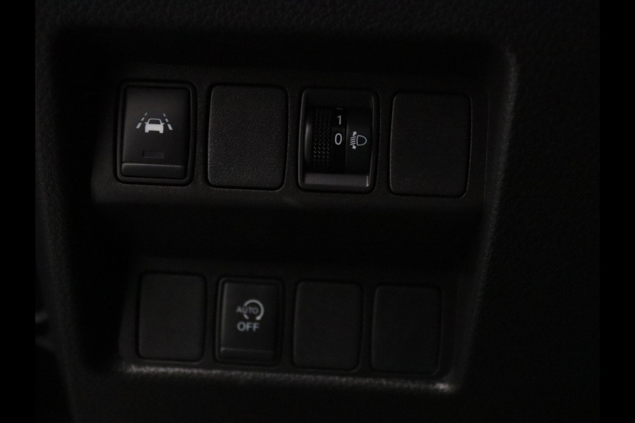 Nissan QASHQAI 141pk DIG-T N-Connecta 360° Camera | Cruise | Navi | Parkeersens. v+a | Panoramadak