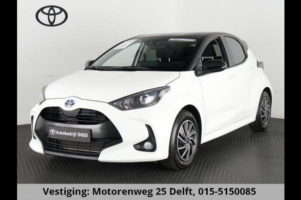 Toyota Yaris 1.5 HYBRIDE BLACK & WHITE GARANTIE 3-2034 AUTOMAAT. CLOUD NAVI. SLECHTS 17.000 KM.