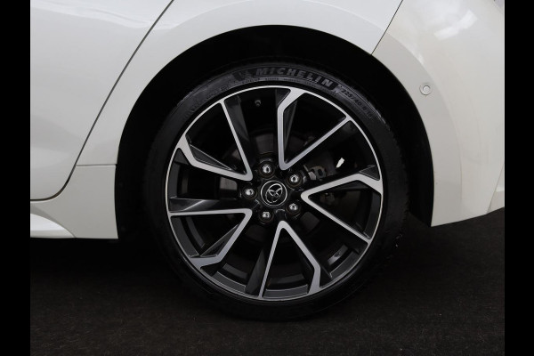 Toyota Corolla 2.0 Hybrid GR-Sport | Stoel & stuurverwarming | Camera | Adaptive cruise | Sportstoelen | Park Assist | Half leder | Full LED | Keyless