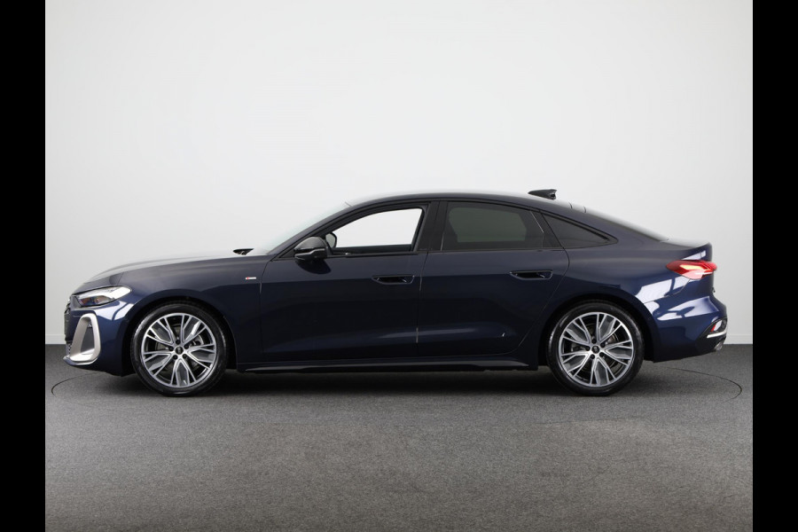 Audi A5 2.0 TFSI edition one S-edition, optiekpakket zwart, matrix-led koplampen, MMI bijrijdersscherm, omgevingscamara's, adaptive cruise control