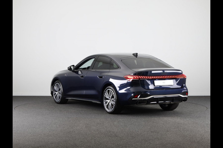 Audi A5 2.0 TFSI edition one S-edition, optiekpakket zwart, matrix-led koplampen, MMI bijrijdersscherm, omgevingscamara's, adaptive cruise control