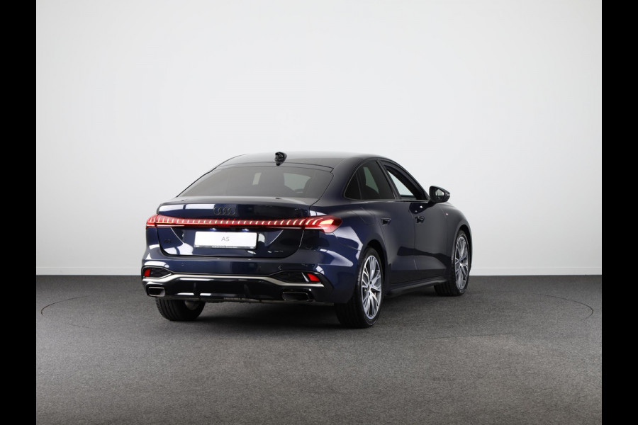 Audi A5 2.0 TFSI edition one S-edition, optiekpakket zwart, matrix-led koplampen, MMI bijrijdersscherm, omgevingscamara's, adaptive cruise control