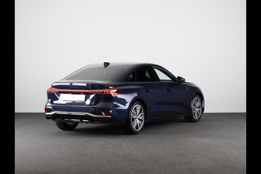 Audi A5 2.0 TFSI edition one S-edition, optiekpakket zwart, matrix-led koplampen, MMI bijrijdersscherm, omgevingscamara's, adaptive cruise control