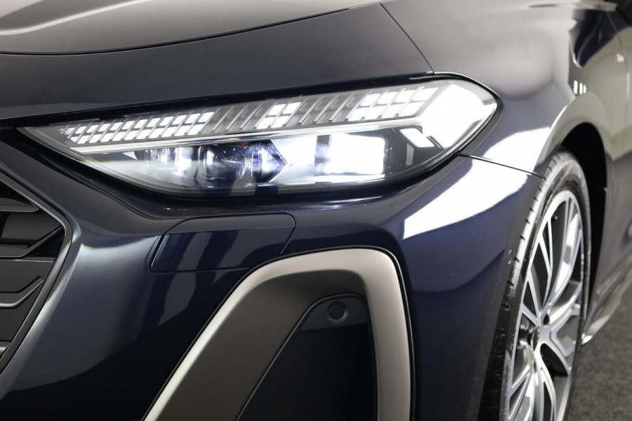 Audi A5 2.0 TFSI edition one S-edition, optiekpakket zwart, matrix-led koplampen, MMI bijrijdersscherm, omgevingscamara's, adaptive cruise control
