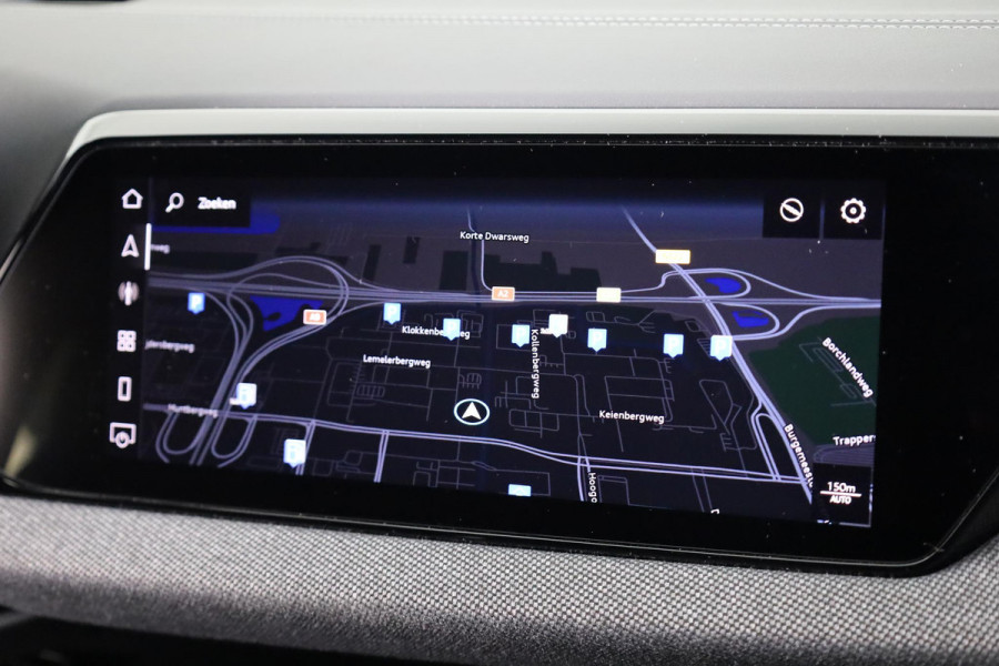 Audi A5 2.0 TFSI edition one S-edition, optiekpakket zwart, matrix-led koplampen, MMI bijrijdersscherm, omgevingscamara's, adaptive cruise control