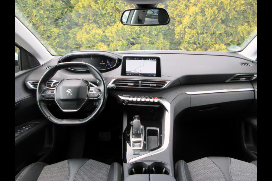 Peugeot 3008 1.2 PureTech Allure Automaat*Navi*Trekhaak*