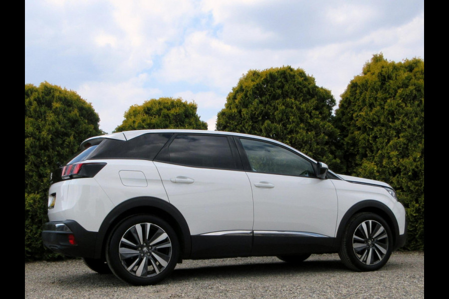 Peugeot 3008 1.2 PureTech Allure Automaat*Navi*Trekhaak*