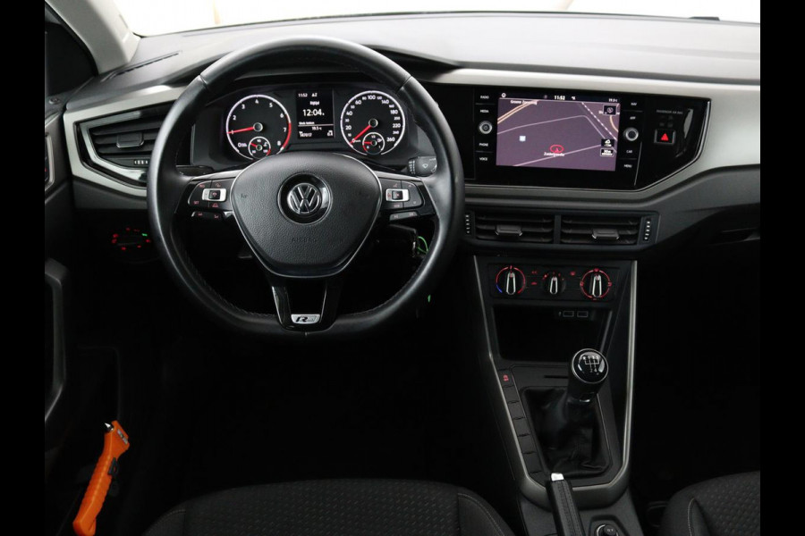 Volkswagen Polo 1.0 TSI R Line | Camera | Adaptive cruise | Carplay | Navigatie | Bluetooth | Airco