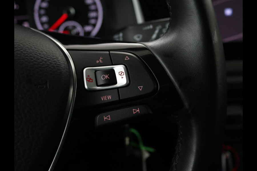 Volkswagen Polo 1.0 TSI R Line | Camera | Adaptive cruise | Carplay | Navigatie | Bluetooth | Airco