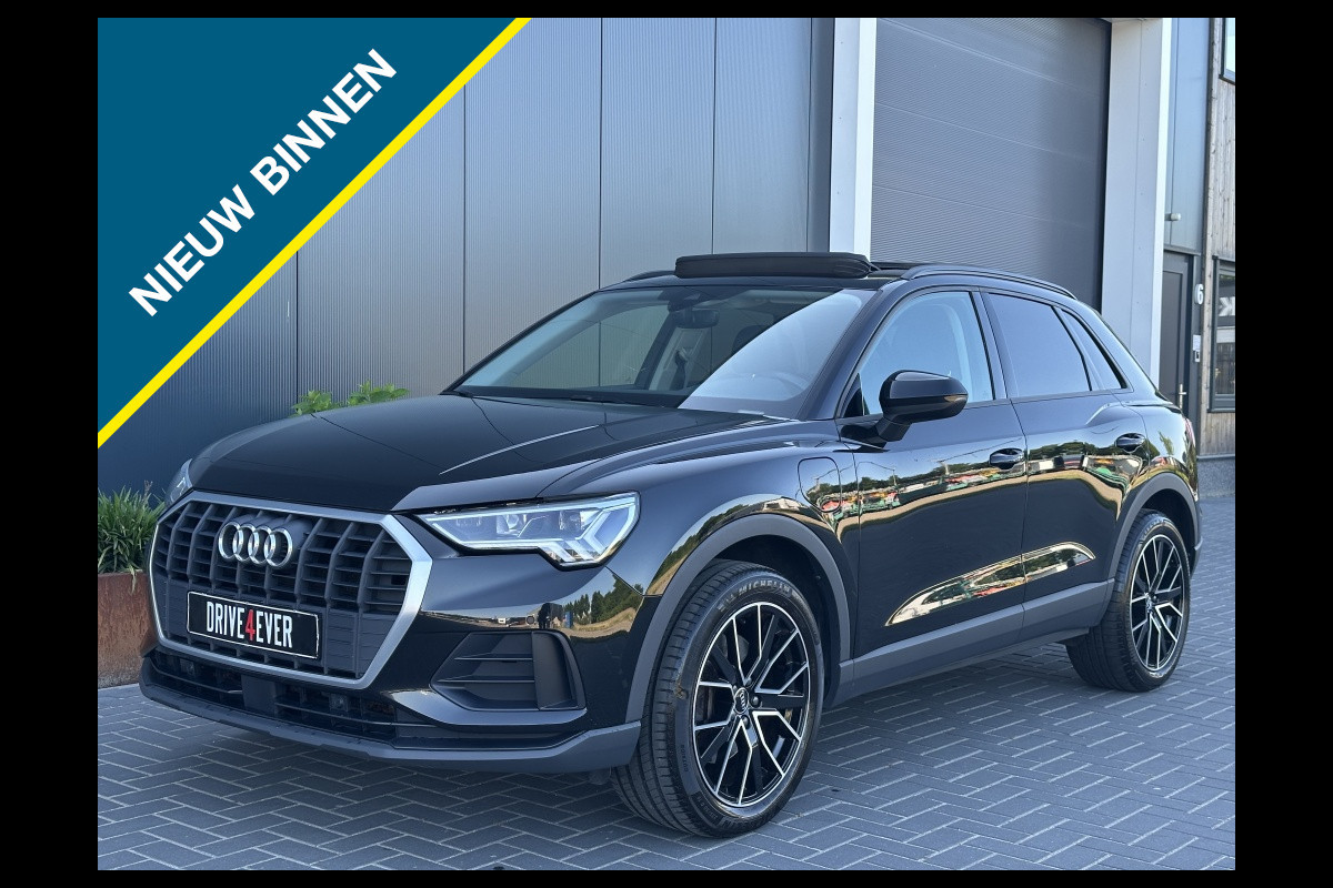 Audi Q3 45 TFSI e Adv Editi. M2022 PANO NAVI SPORTVELGEN CR CONTROL