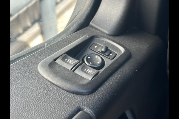 Renault Master T35 2.3 dCi 180 L2H2 Energy*A/C*NAVI*CRUISE*3P*