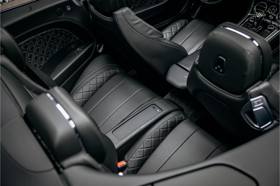 Bentley Continental GTC 6.0 W12 First Edition In topstaat verkerende GTC W12 lage km stand