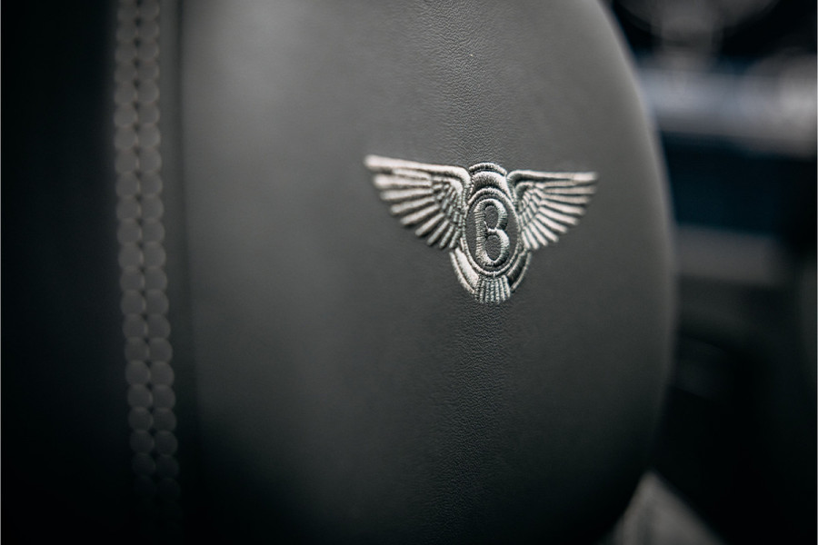 Bentley Continental GTC 6.0 W12 First Edition In topstaat verkerende GTC W12 lage km stand