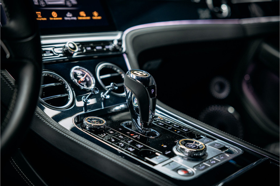 Bentley Continental GTC 6.0 W12 First Edition In topstaat verkerende GTC W12 lage km stand