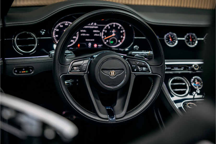 Bentley Continental GTC 6.0 W12 First Edition In topstaat verkerende GTC W12 lage km stand
