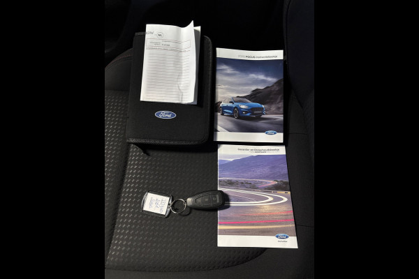 Ford FOCUS Wagon 1.0 EcoBoost ST Line Business Navi | Clima | Cruise | PDC