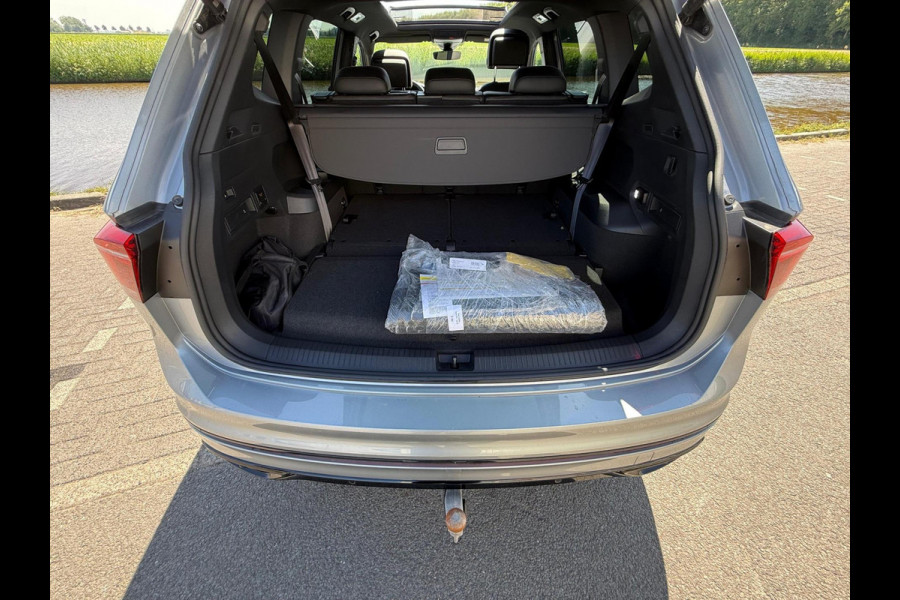 Volkswagen Tiguan 2.0 TSI 4Motion R-Line/Blackline Edition werkelijk alle opties !!.