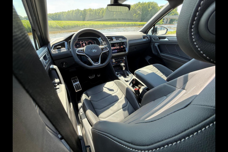 Volkswagen Tiguan 2.0 TSI 4Motion R-Line/Blackline Edition werkelijk alle opties !!.
