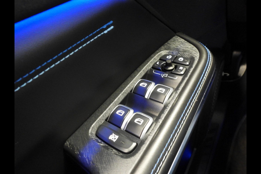 Lynk & Co 01 1.5 PHEV BlackLine NAVI/360CAM/SCHUIFDAK/LED/20"LMV!