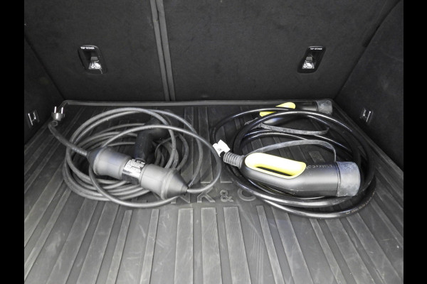 Lynk & Co 01 1.5 PHEV BlackLine NAVI/360CAM/SCHUIFDAK/LED/20"LMV!