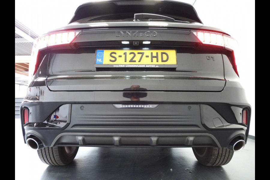 Lynk & Co 01 1.5 PHEV BlackLine NAVI/360CAM/SCHUIFDAK/LED/20"LMV!