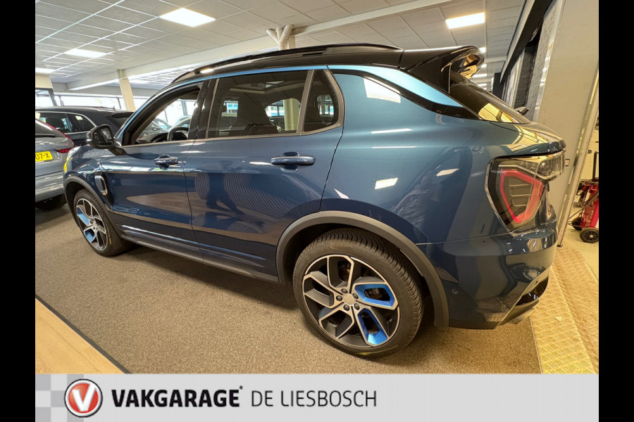 Lynk & Co 01 1.5 modeljaar 2023 prijs rijklaar ! Infinity / 360camera / Panorama-dak / apple carplay