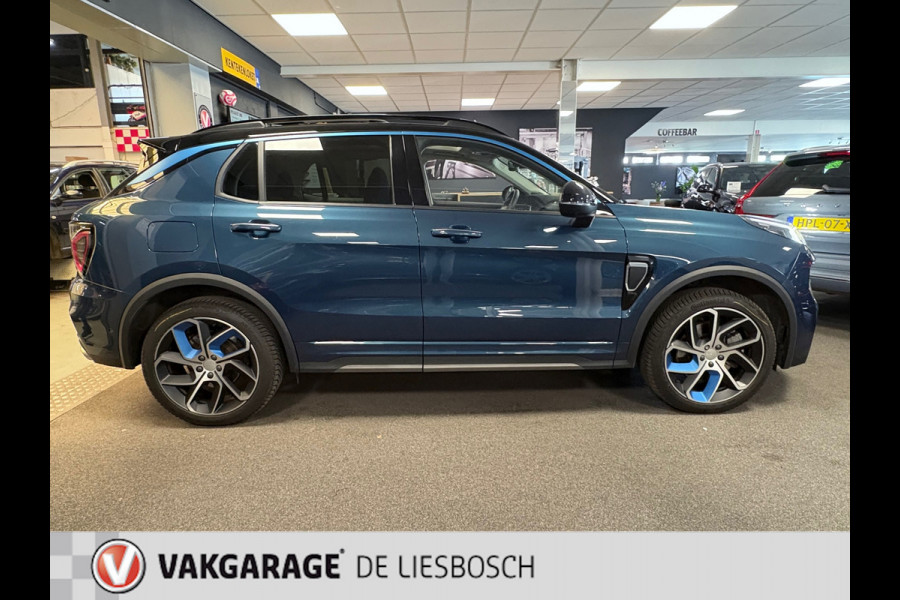 Lynk & Co 01 1.5 modeljaar 2023 prijs rijklaar ! Infinity / 360camera / Panorama-dak / apple carplay