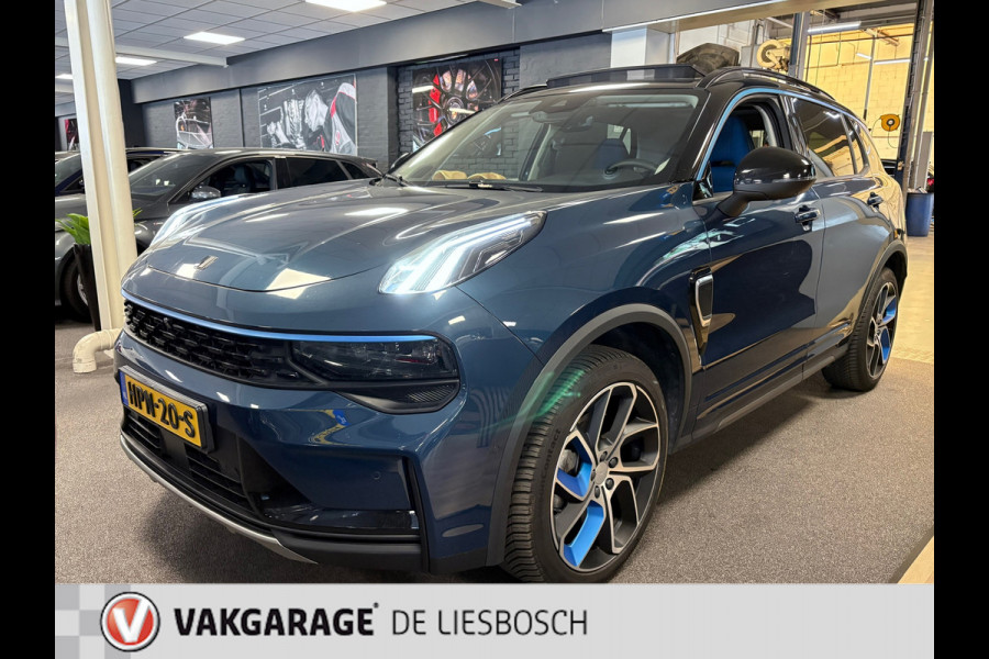 Lynk & Co 01 1.5 modeljaar 2023 prijs rijklaar ! Infinity / 360camera / Panorama-dak / apple carplay