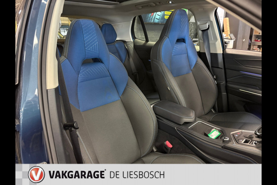 Lynk & Co 01 1.5 modeljaar 2023 prijs rijklaar ! Infinity / 360camera / Panorama-dak / apple carplay