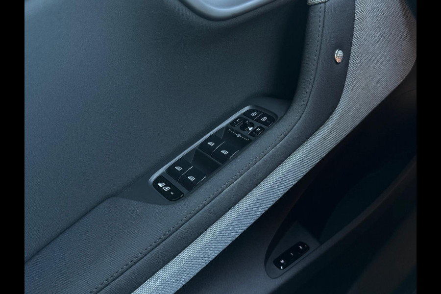 Polestar 2 Standard Range Single Motor 63kWh, 66000 km, panoramadak, camera,Nederlandse auto met nationale auto pas
