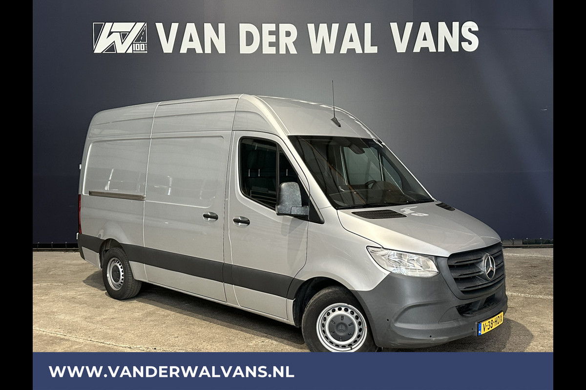 Mercedes-Benz Sprinter 316 CDI 163 pk L2H2 Euro6 Airco | Camera | Navigatie | Cruisecontrol | Parkeersensoren Bijrijdersbank Mercedes-Benz Sprinter 316 CDI 163 pk L2H2 Euro6 Airco | Camera | Navigatie | Cruisecontrol | Parkeersensoren Bijrijdersbank