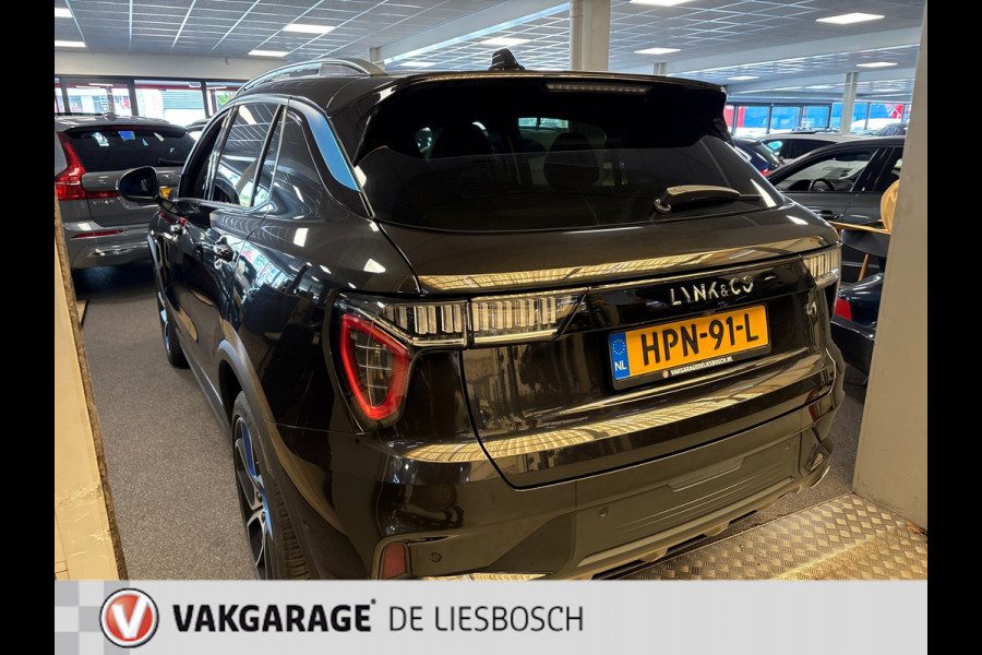 Lynk & Co 01 1.5 modeljaar 2023 prijs rijklaar ! Infinity / 360camera / Panorama-dak / apple carplay