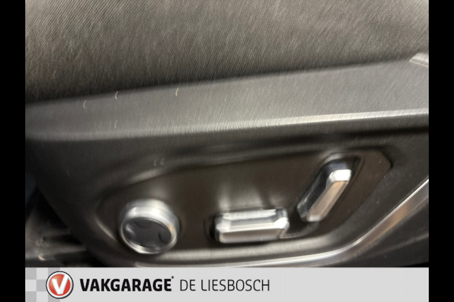 Lynk & Co 01 1.5 modeljaar 2023 prijs rijklaar ! Infinity / 360camera / Panorama-dak / apple carplay