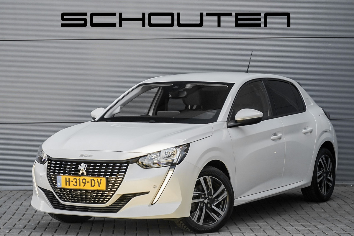 Peugeot 208 1.2 PureTech Allure CarPlay Cruise Camera 32000 KM Peugeot 208 1.2 PureTech Allure CarPlay Cruise Camera 32000 KM