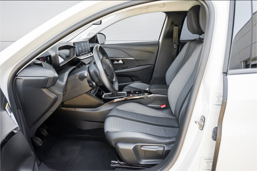 Peugeot 208 1.2 PureTech Allure CarPlay Cruise Camera 32000 KM