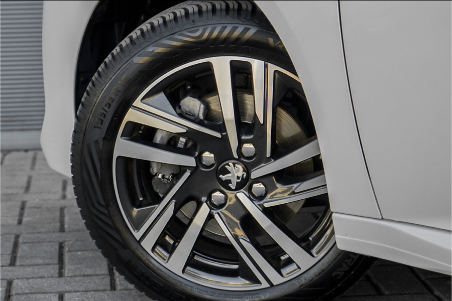 Peugeot 208 1.2 PureTech Allure CarPlay Cruise Camera 32000 KM