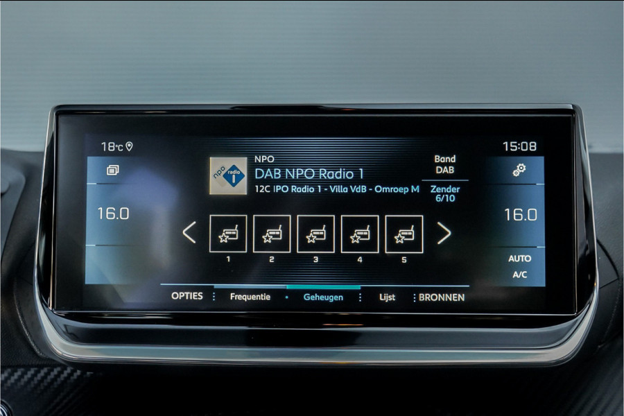 Peugeot 208 1.2 PureTech Allure CarPlay Cruise Camera 32000 KM