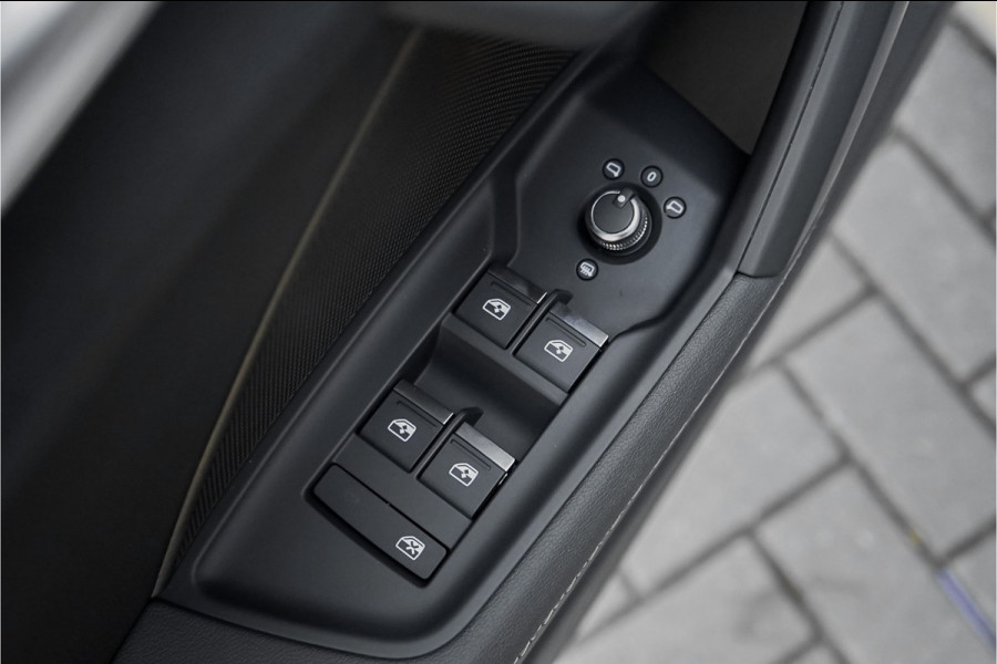 Audi A3 Sportback 35 TFSI S-Edition CarPlay ACC 18 Inch