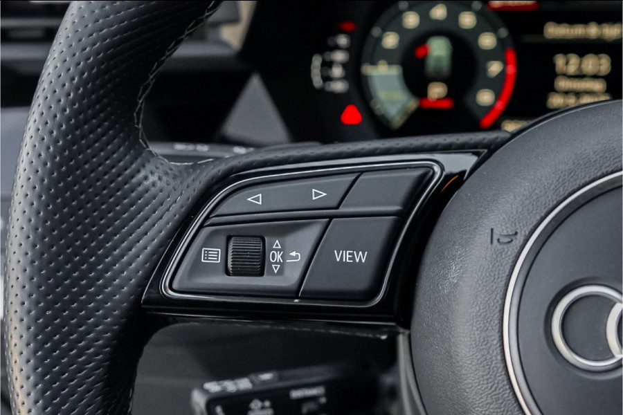 Audi A3 Sportback 35 TFSI S-Edition CarPlay ACC 18 Inch