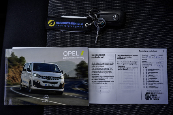 Opel Vivaro **2.0 CDTI L3H1 | 145 PK | Automaat | 6-Zits | Head-up Display | CarPlay | Top conditie | Navigatie | Cruise | Camera | Airco |