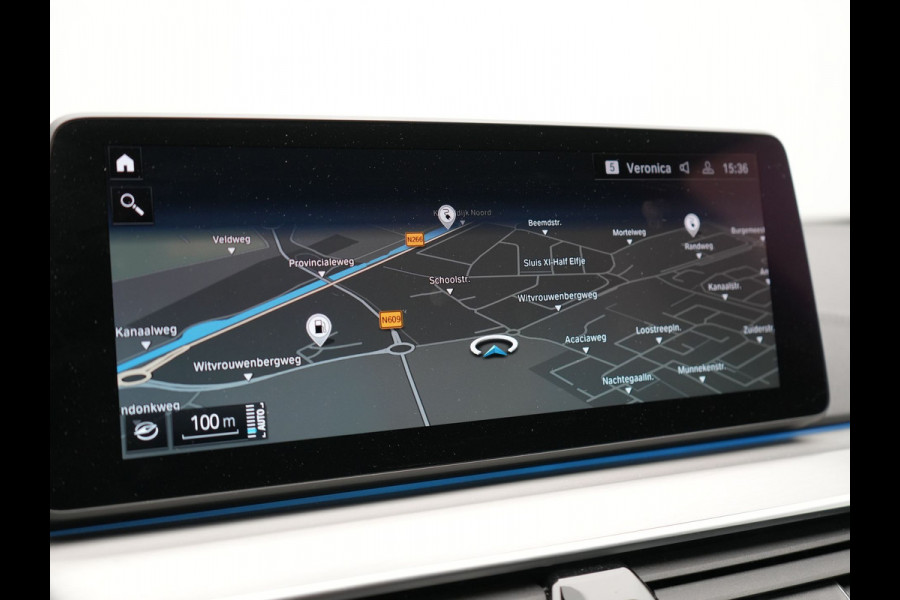 BMW 5 Serie Touring 530e xDrive M-Sport Plug In Hybrid PHEV | Head Up | Laser LED | Trekhaak af Fabriek | Elektrische Lederen Sportstoelen | Sfeerverlichting