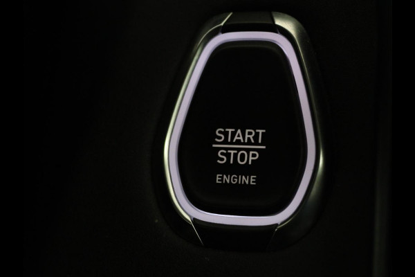 Lynk & Co 01 1.5 Plug In | Panoramadak | Infinity by Harman | Camera | Adaptive cruise | Stoelverwarming | Carplay | Memory | Full LED