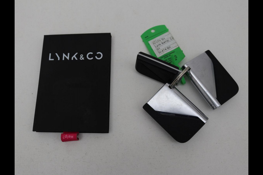 Lynk & Co 01 1.5 Plug In | Panoramadak | Infinity by Harman | Camera | Adaptive cruise | Stoelverwarming | Carplay | Memory | Full LED