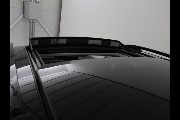 Lynk & Co 01 1.5 Plug In | Panoramadak | Infinity by Harman | Camera | Adaptive cruise | Stoelverwarming | Carplay | Memory | Full LED
